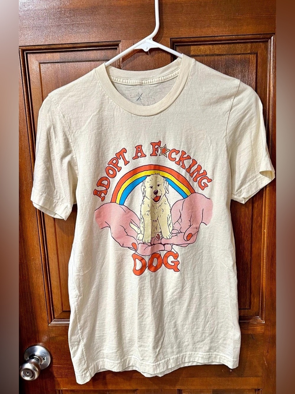 Urban Outfitters Graphic Short Sleeve Tee in Cream Size Small
